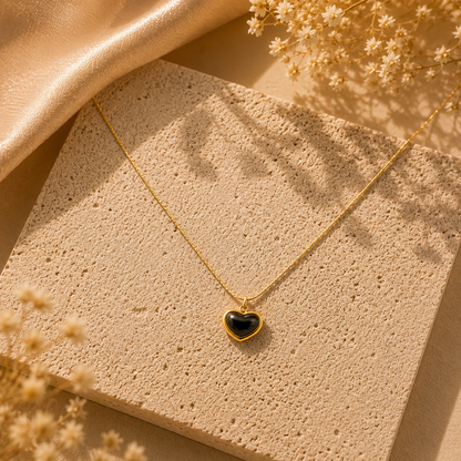Amora Heart Black Necklace