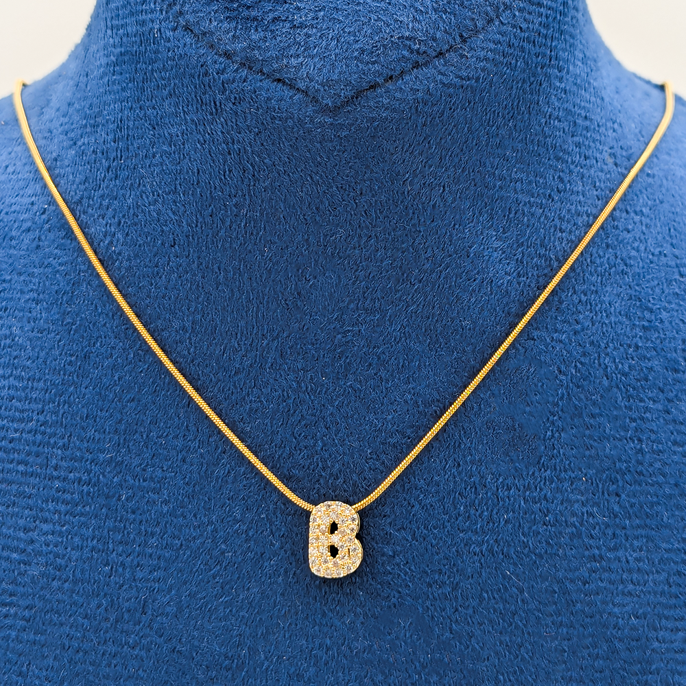 Alphabet "B" Necklace