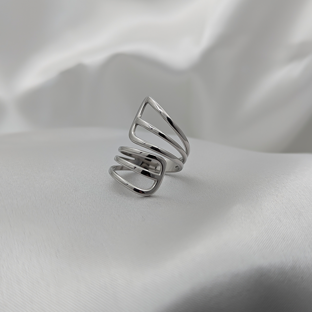 Classic Twist Ring
