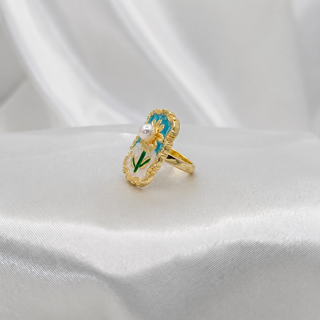 Daisy Pearl Ring