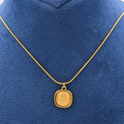 Iris Champagne Necklace