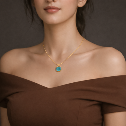 Iris Ocean Blue Necklace
