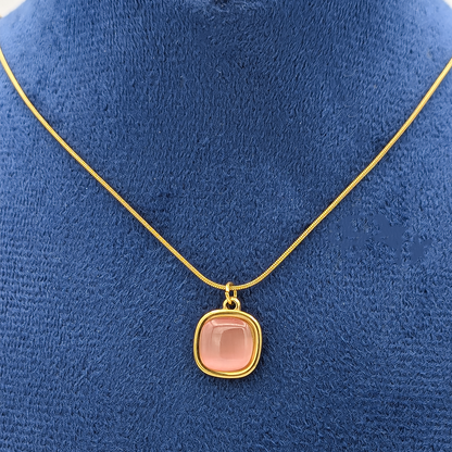 Iris Pink Necklace