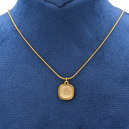 Iris Skin Necklace