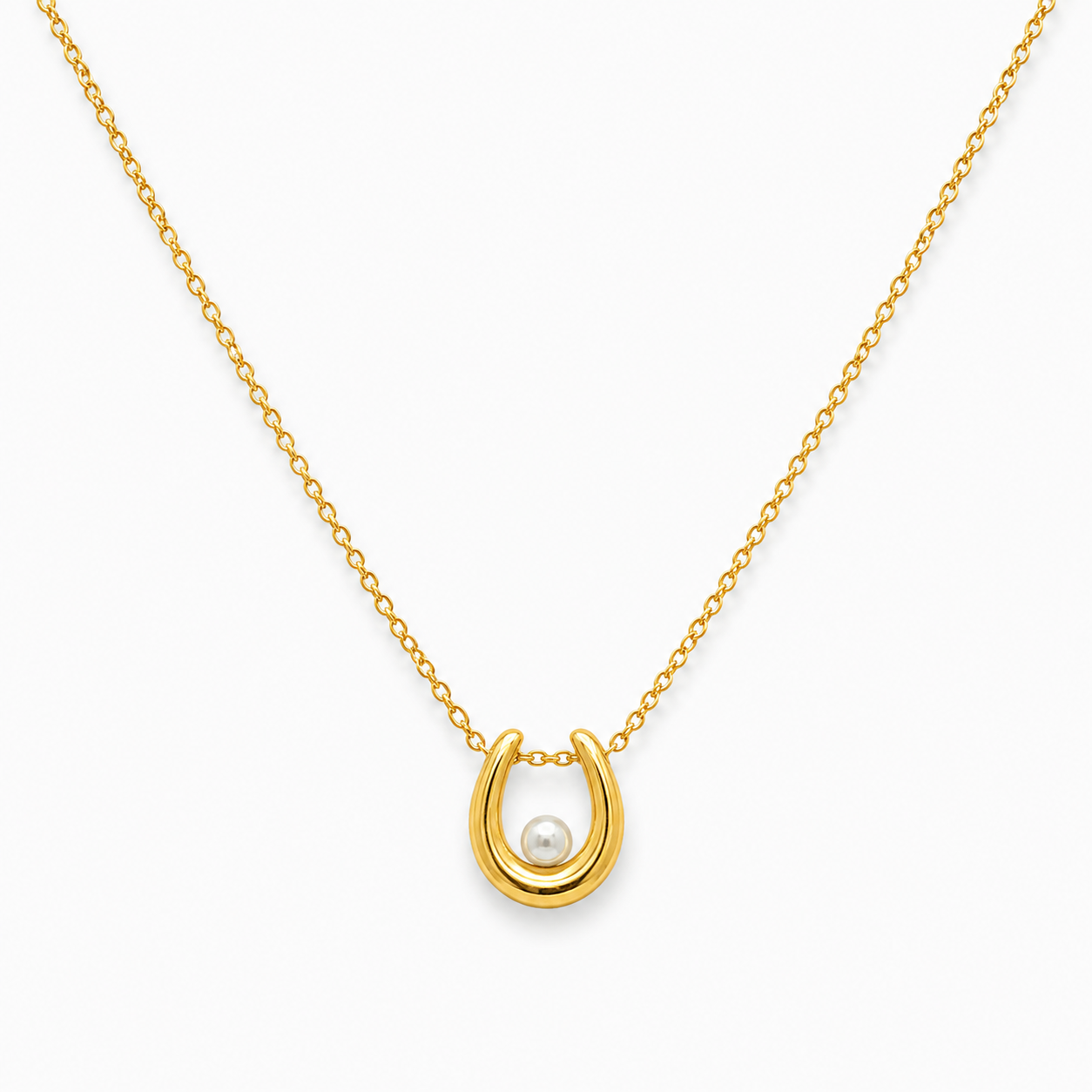 Luna Pearl Necklace