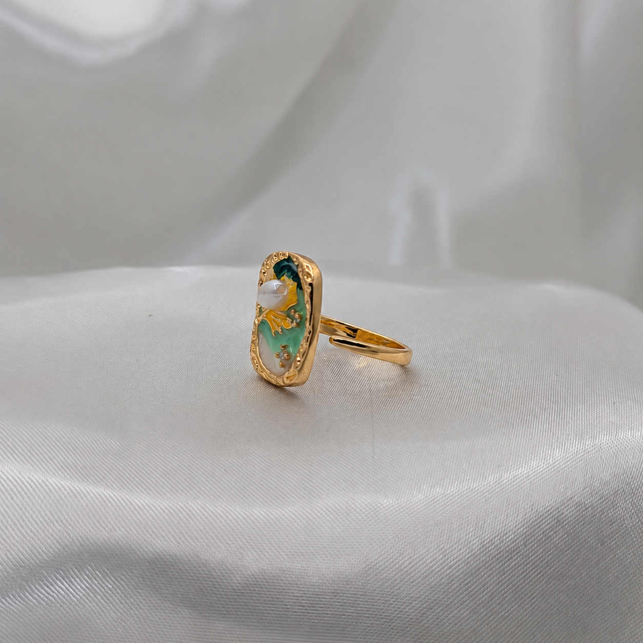 Minty Pearl Ring