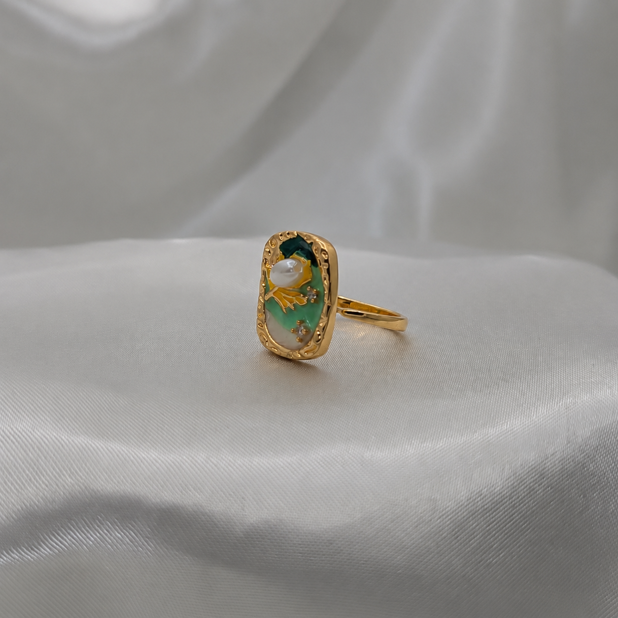 Minty Pearl Ring