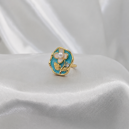 Moon Pearl Ring