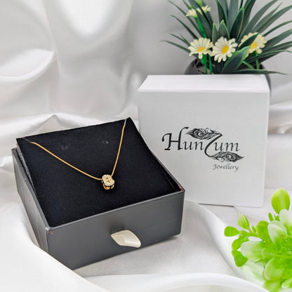 Alphabet "B" Necklace
