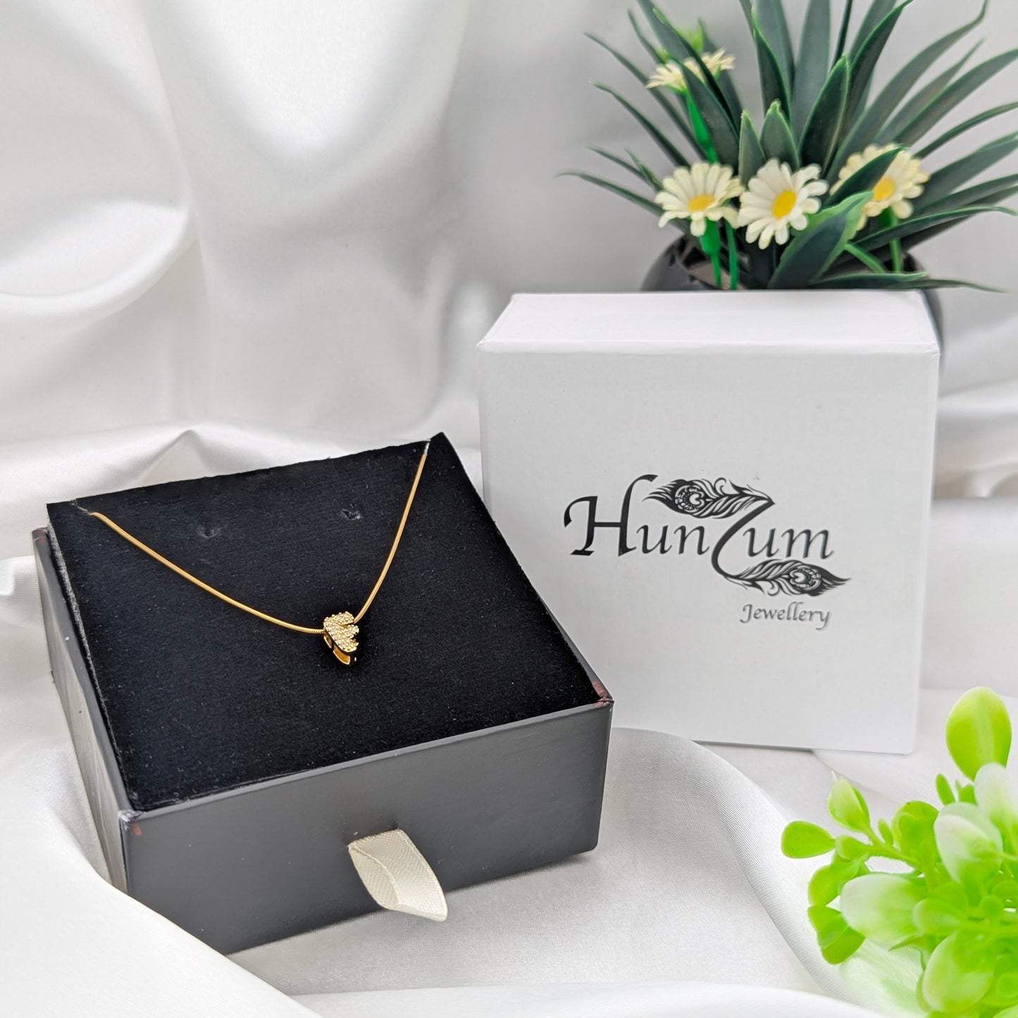 Alphabet "F" Necklace