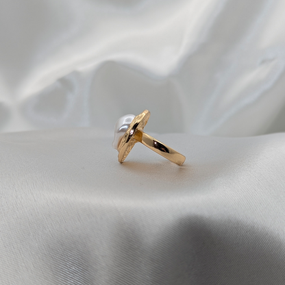 Pearl Ring II