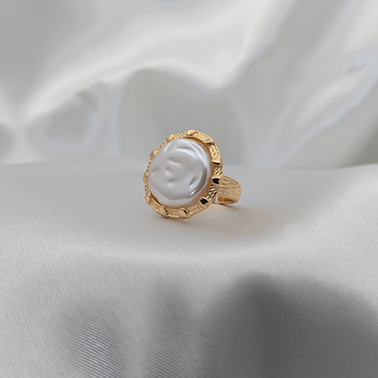Pearl Ring III