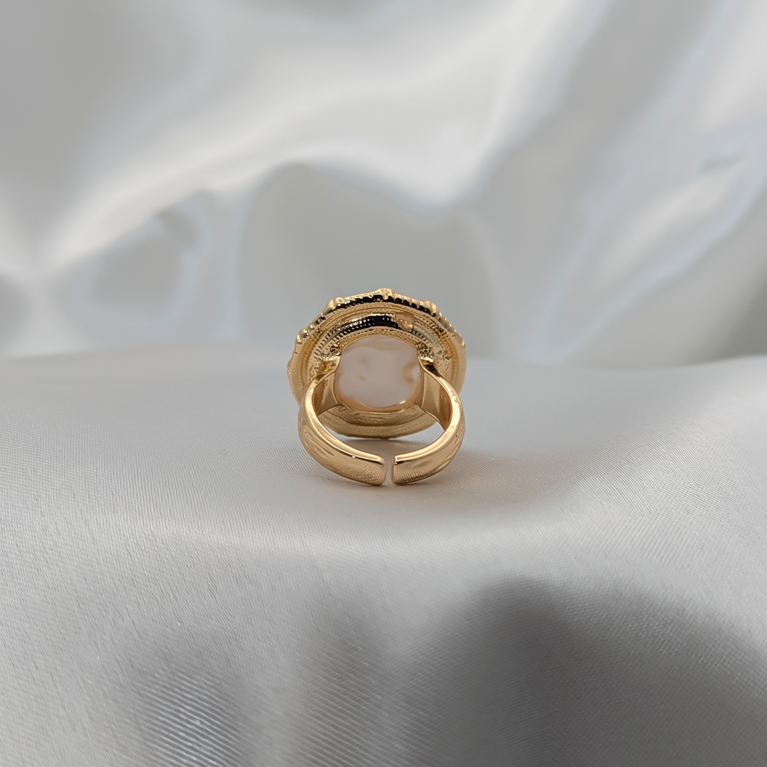Pearl Ring III