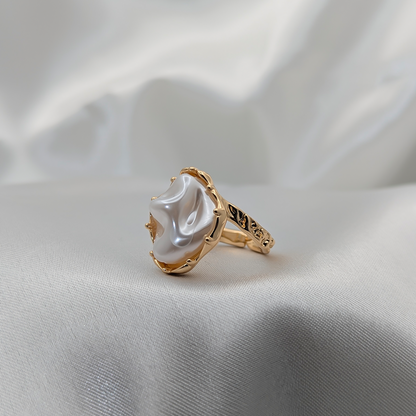 Pearl Ring IV