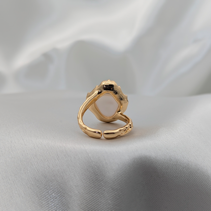 Pearl Ring IV