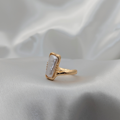 Pearl Ring IX
