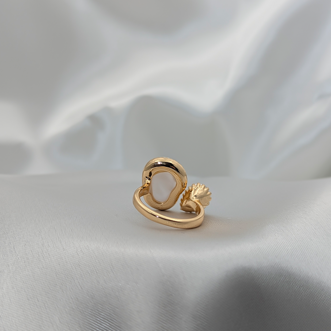 Pearl Ring VI