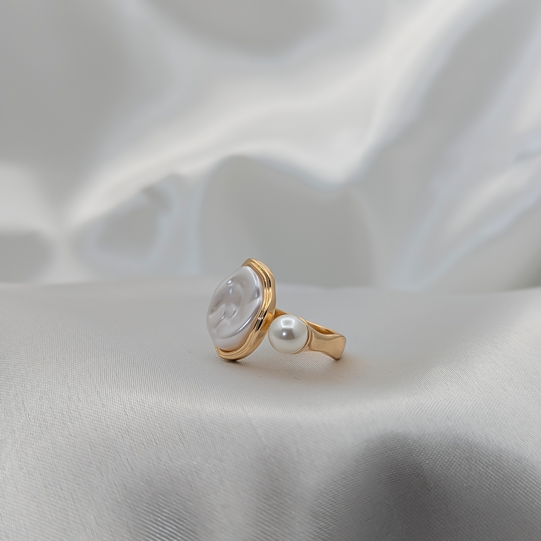 Pearl Ring VIII