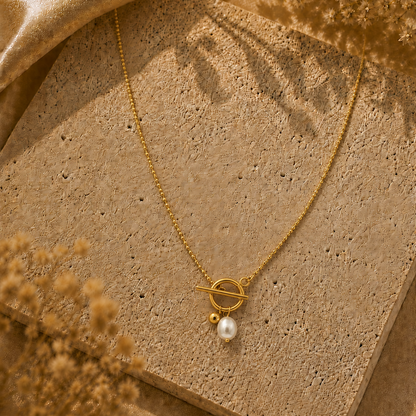 Pendulum Pearl Necklace