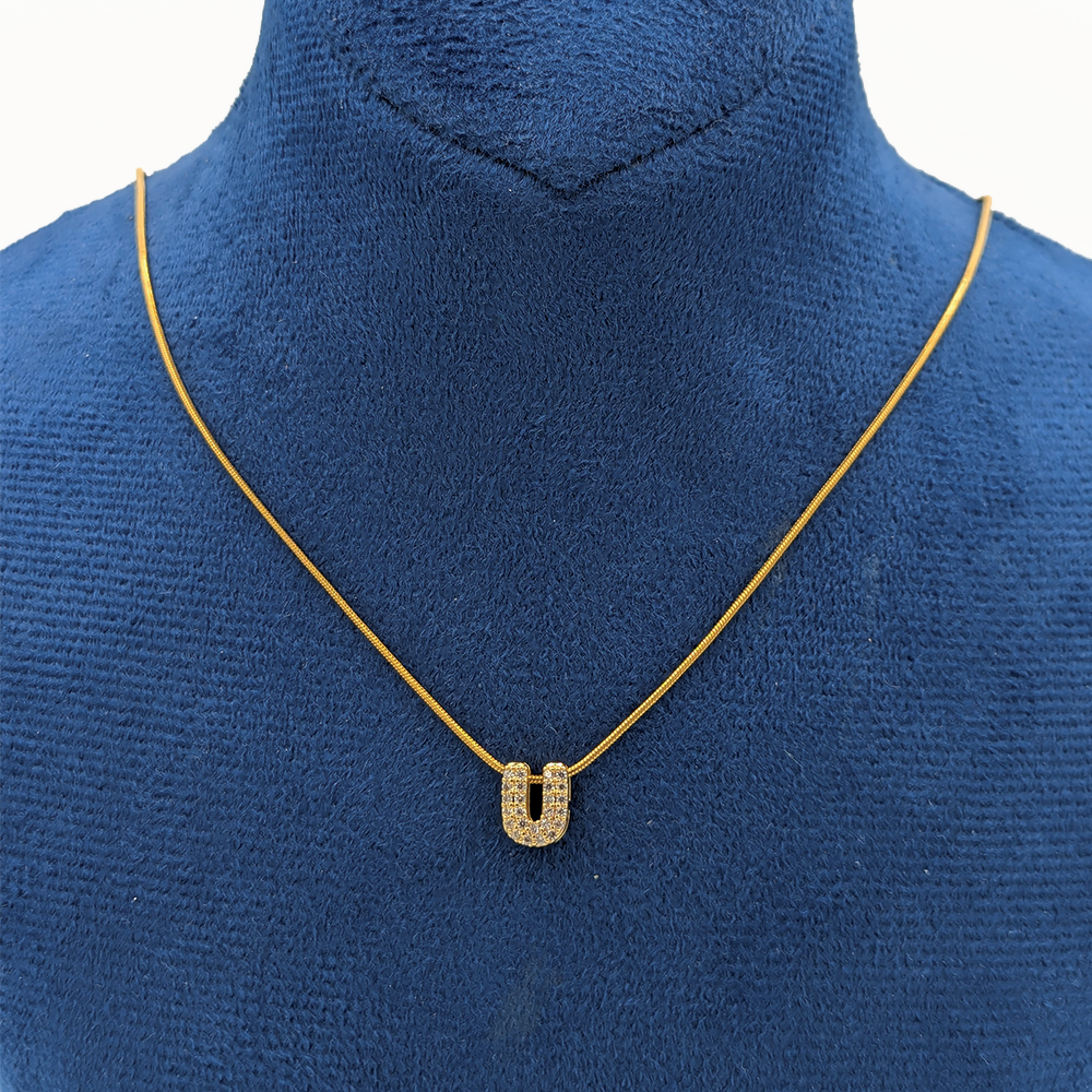 Alphabet "U" Necklace