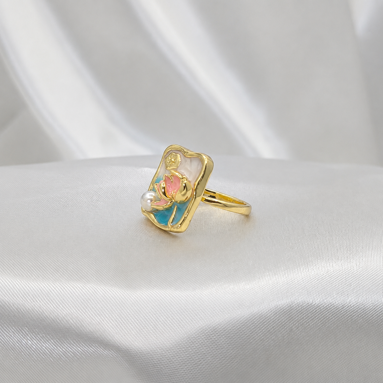 Waterlily Pearl Ring